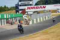 Vintage-motorcycle-club;eventdigitalimages;mallory-park;mallory-park-trackday-photographs;no-limits-trackdays;peter-wileman-photography;trackday-digital-images;trackday-photos;vmcc-festival-1000-bikes-photographs